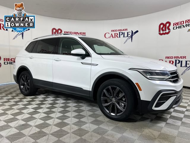 Used 2023 Volkswagen Tiguan SE FWD image 1