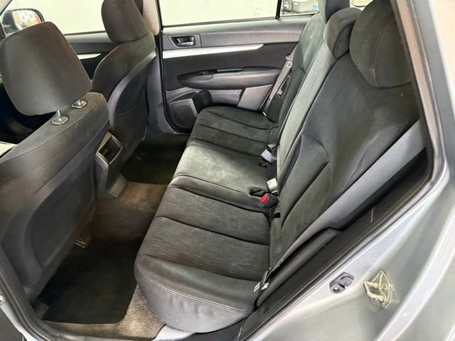Used 2014 Subaru Outback 2.5i image 27