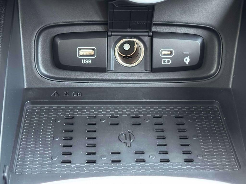 New 2026 Hyundai Venue SEL image 26