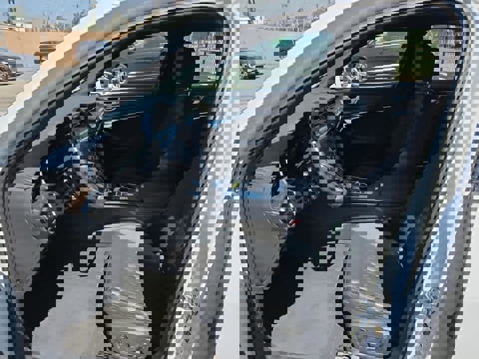 Used 2023 Audi A6 Premium Plus w/ Premium Plus Package image 10