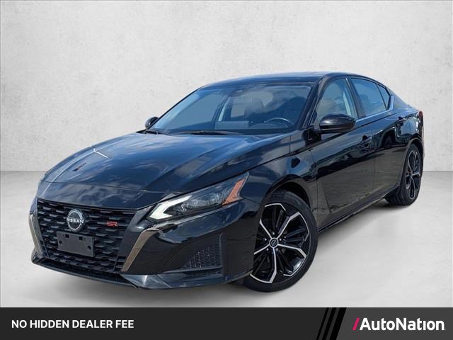 Used 2023 Nissan Altima 2.5 SR w/ SR Premium Package FWD image 1