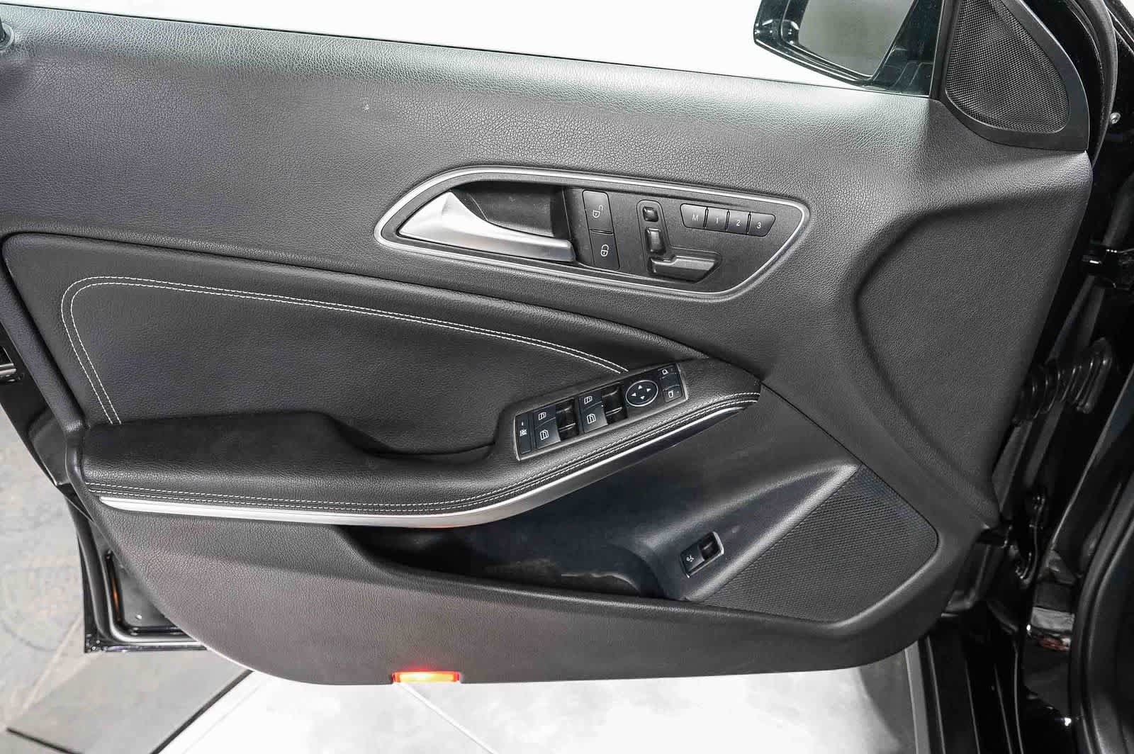 Used 2016 Mercedes-Benz GLA 250 image 21