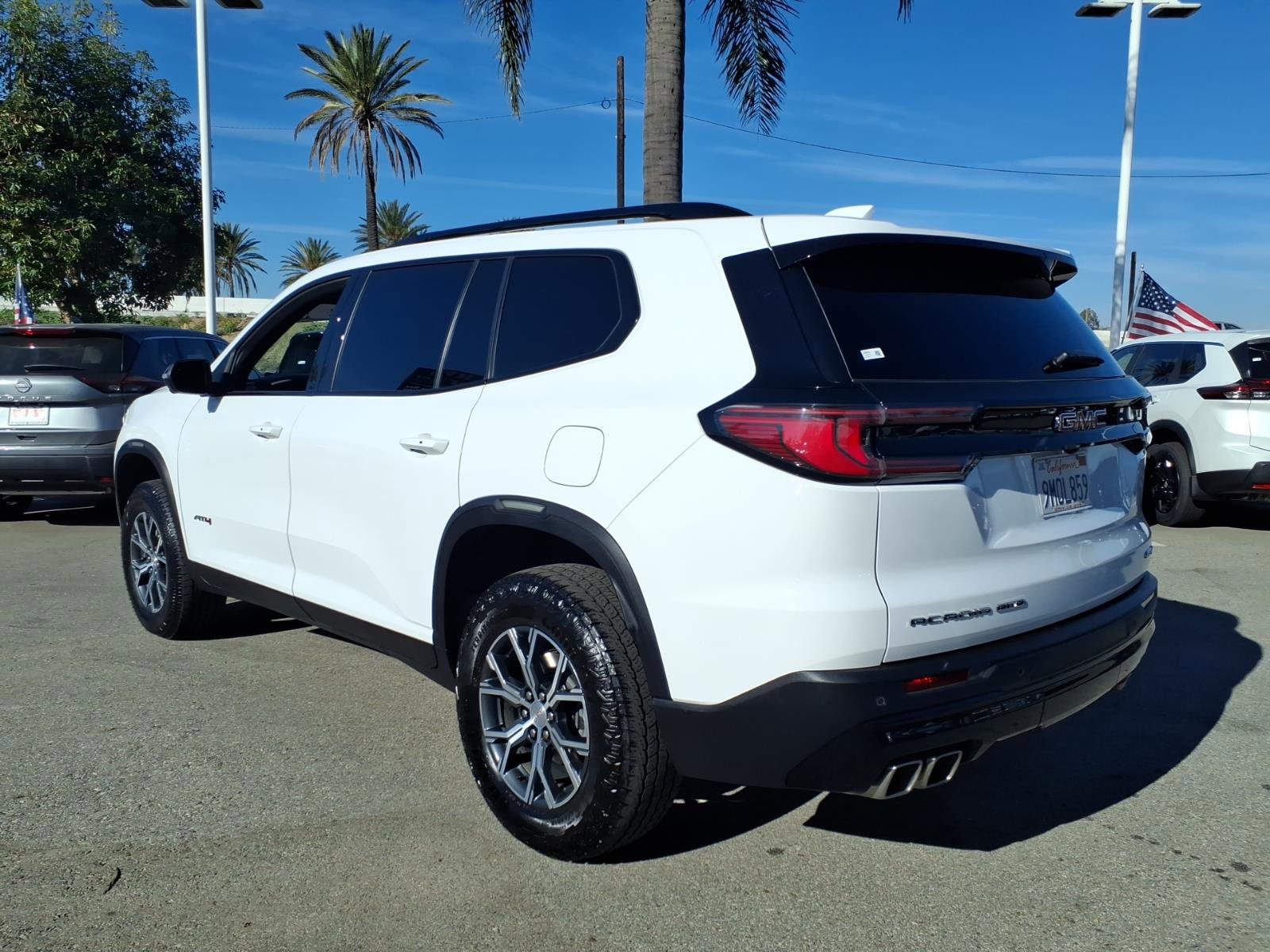 Used 2024 GMC Acadia AT4 image 9