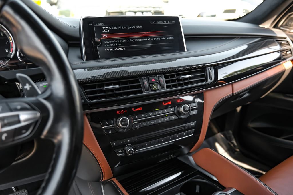 Used 2017 BMW X5 M AWD/4WD image 26