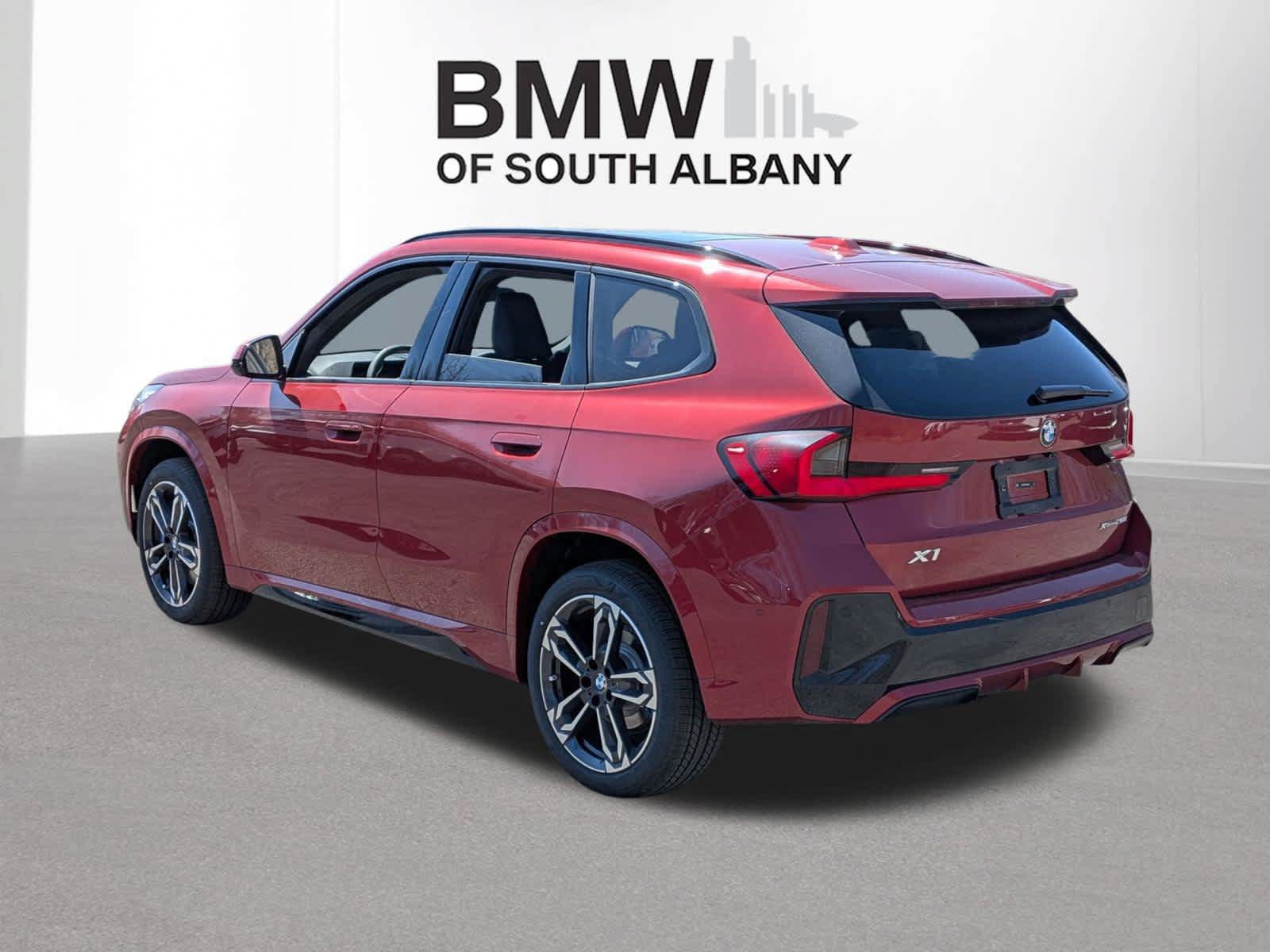 New 2026 BMW X1 xDrive28i w/ M Sport Package AWD/4WD image 4