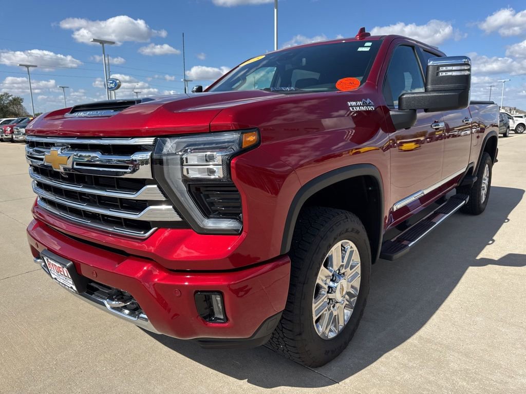 Used 2025 Chevrolet Silverado 2500 High Country w/ Z71 Off-Road Package AWD/4WD image 29