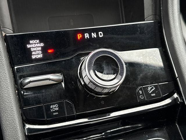 Used 2022 Jeep Grand Cherokee Limited 4xe w/ Luxury Tech Group II image 29