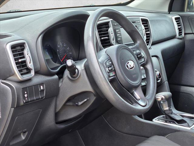 Used 2017 Kia Sportage LX w/ Option Group 012 FWD image 8