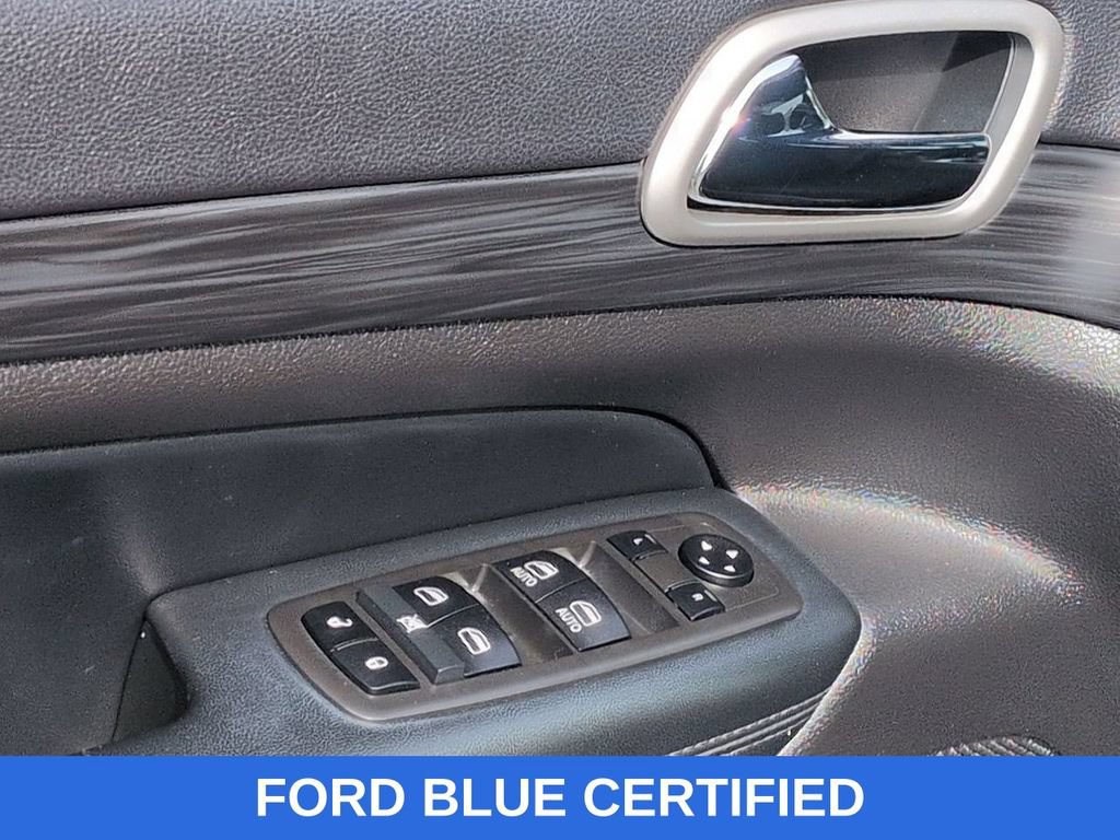 Used 2021 Jeep Grand Cherokee Laredo AWD/4WD image 10