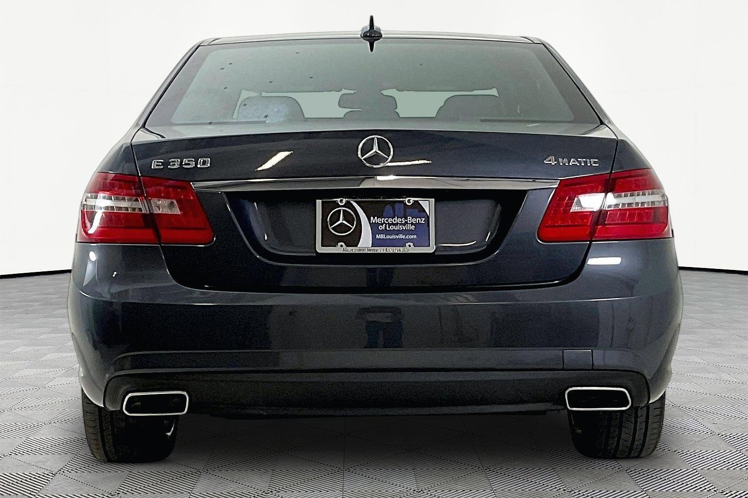 Used 2011 Mercedes-Benz E 350 4MATIC Sedan image 5