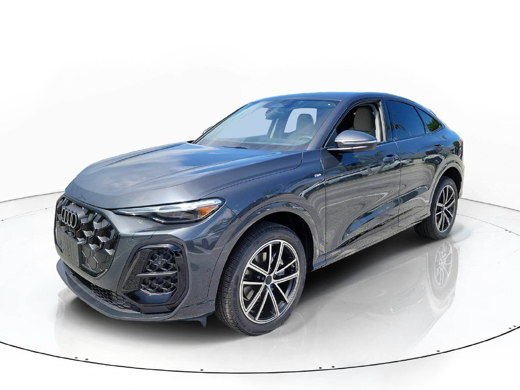 New 2026 Audi Q5 Premium Plus AWD/4WD image 2