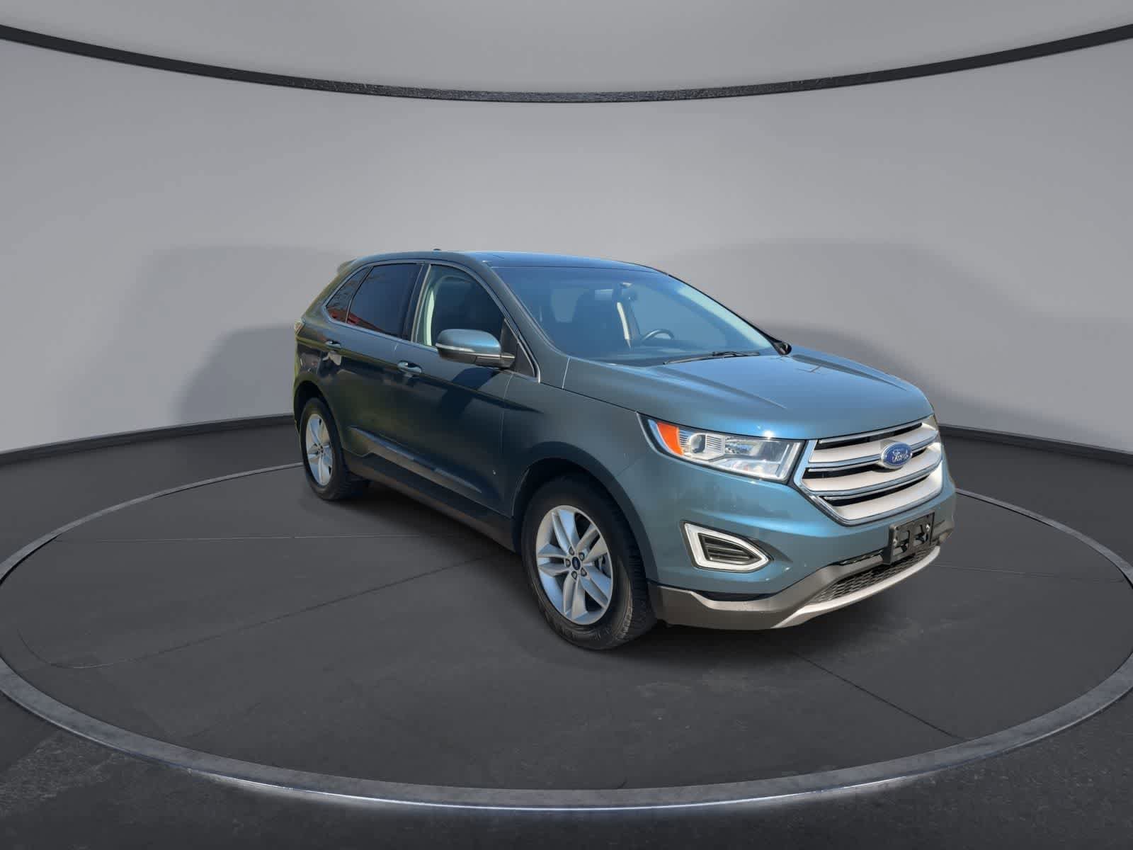 Used 2016 Ford Edge SEL w/ Equipment Group 201A AWD/4WD image 2