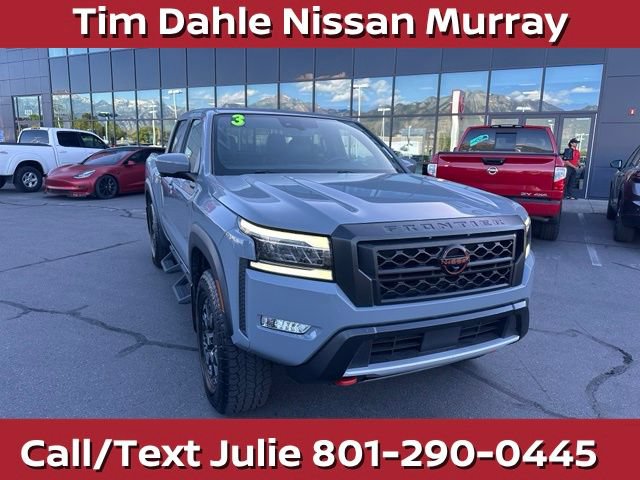 Used 2023 Nissan Frontier PRO-4X w/ Pro-4X Premium Package AWD/4WD image 3