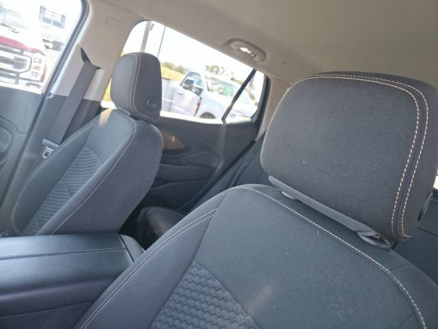 Used 2020 GMC Terrain SLE w/ Driver Convenience Package image 12