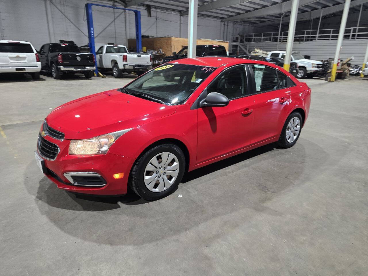 Used 2016 Chevrolet Cruze LS FWD image 1