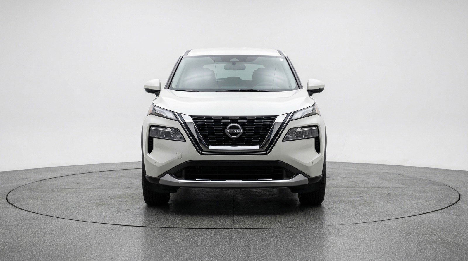 Used 2025 Nissan Rogue SV AWD/4WD image 2