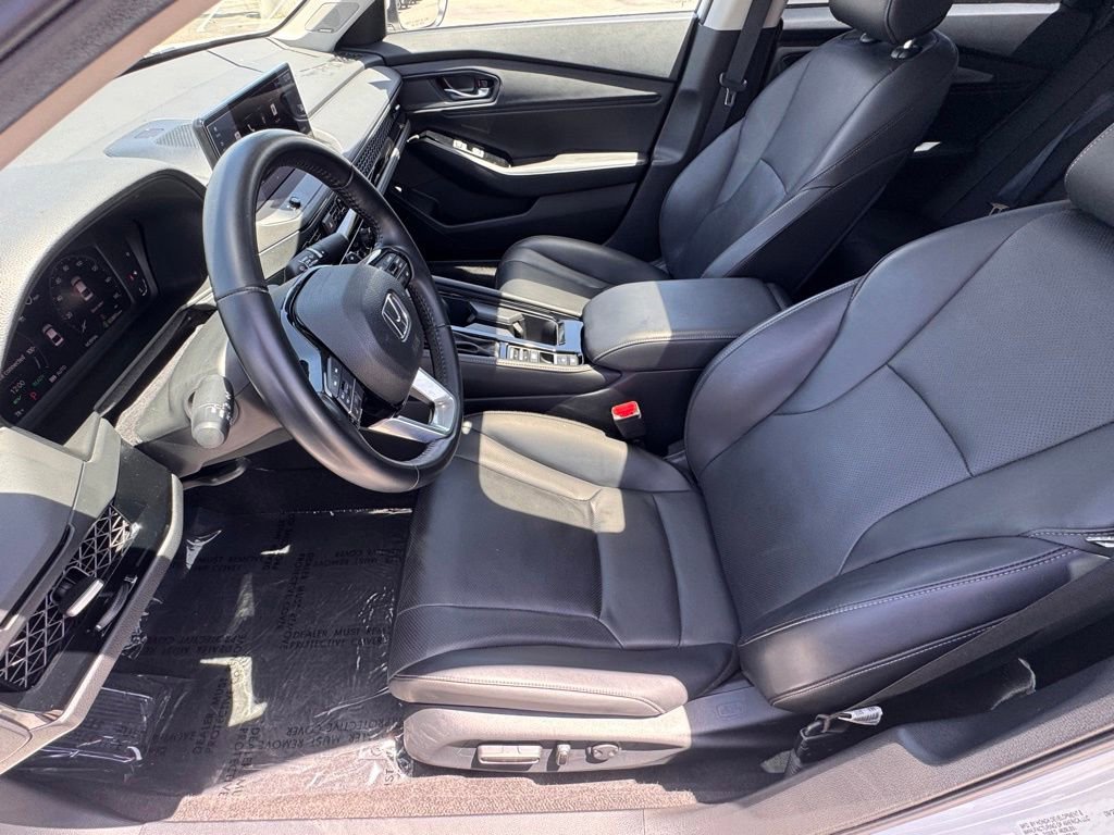 Used 2024 Honda Accord Touring image 17