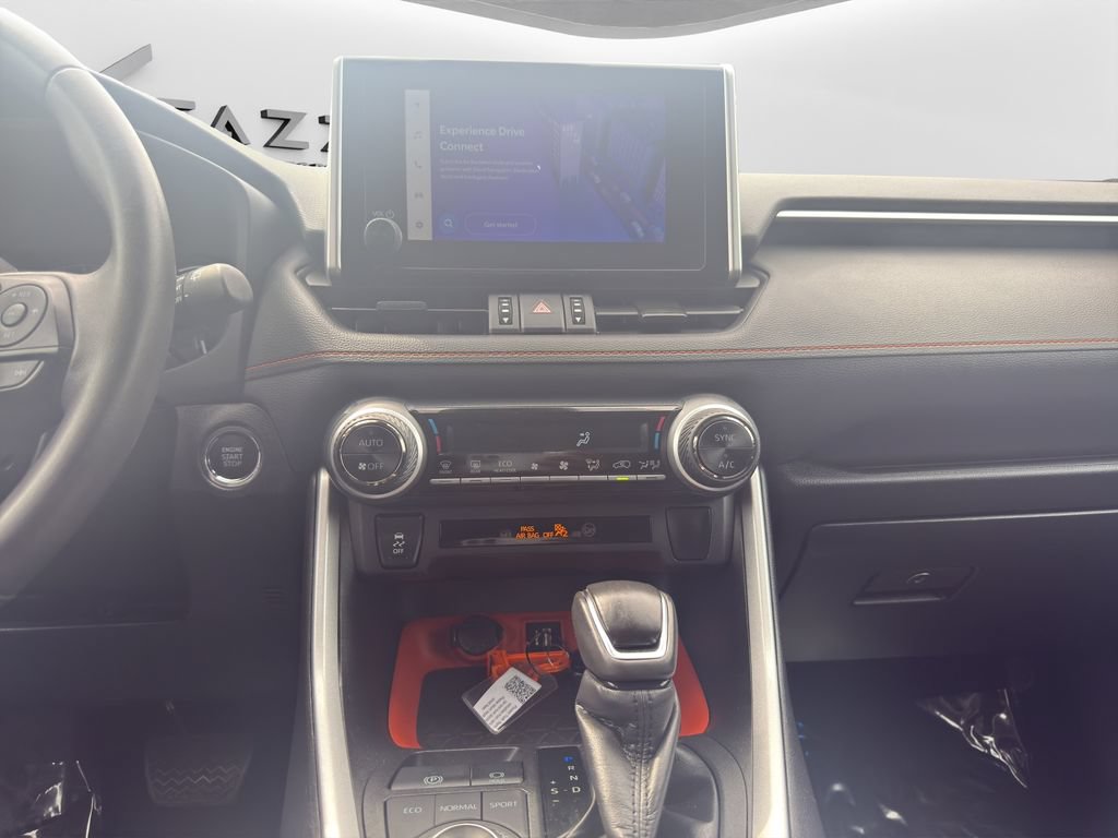 Used 2024 Toyota RAV4 Adventure AWD/4WD image 18