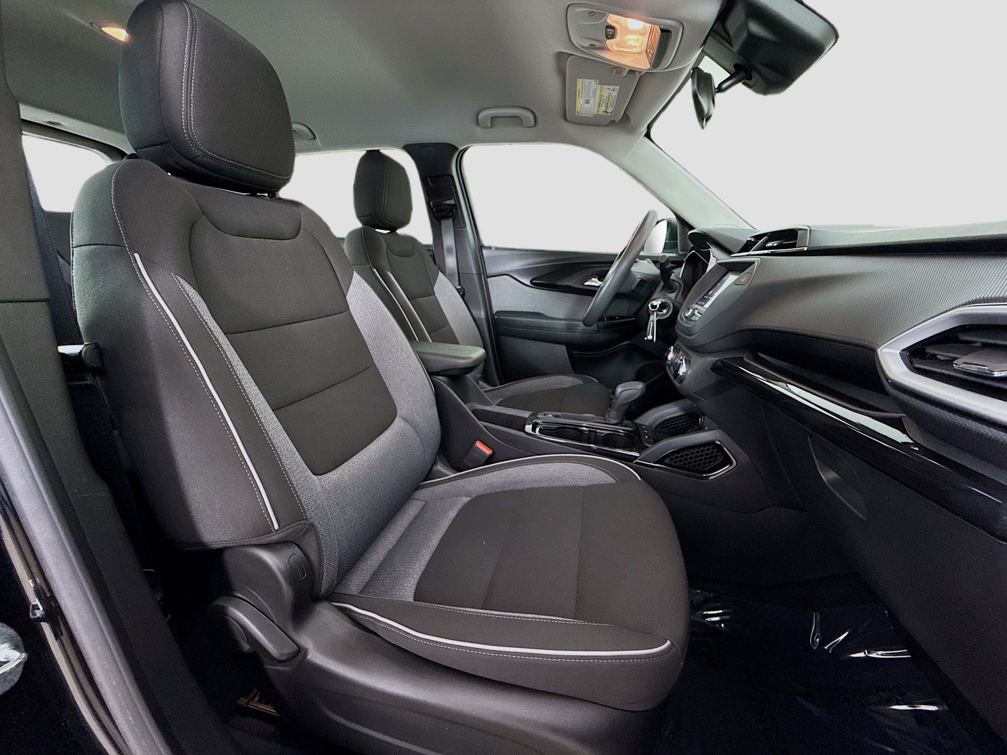 Used 2023 Chevrolet TrailBlazer LS FWD image 27