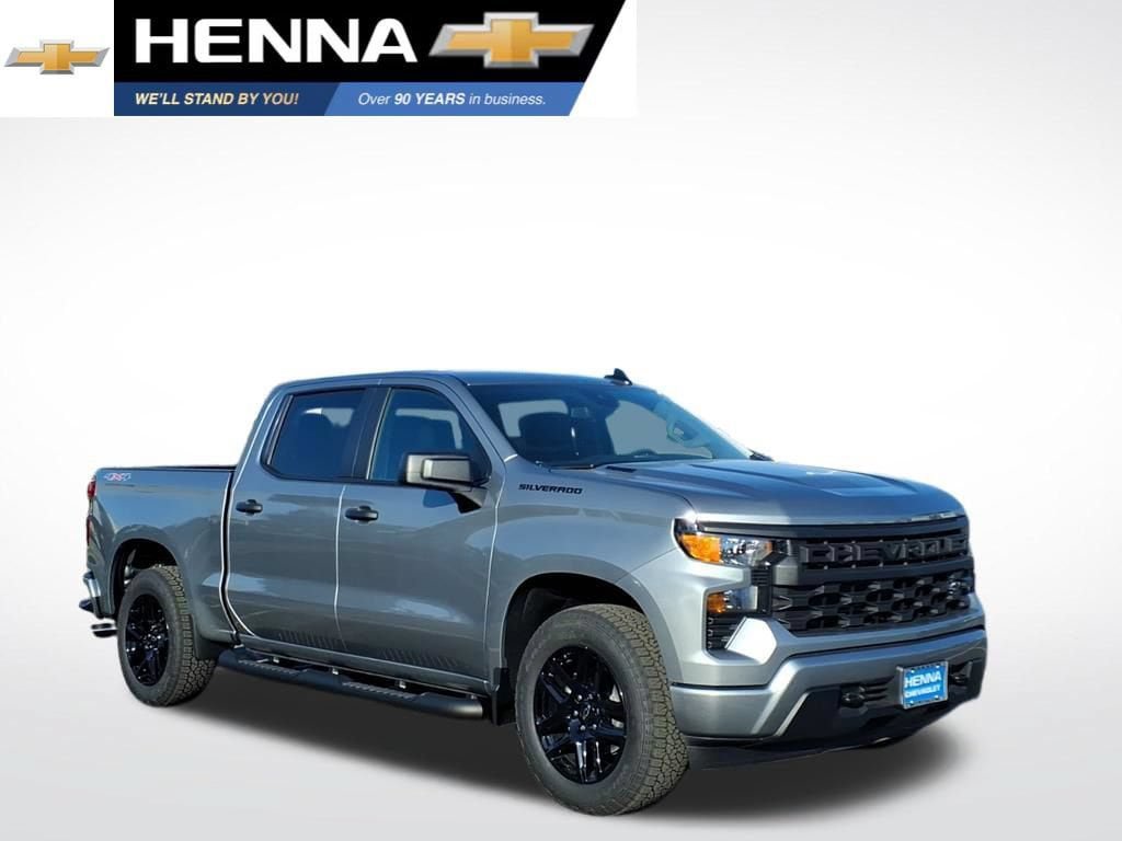 New 2026 Chevrolet Silverado 1500 Custom w/ Turbomax Blackout Package