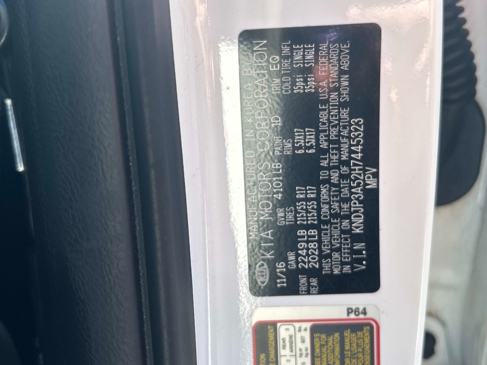 Used 2017 Kia Soul + FWD image 10