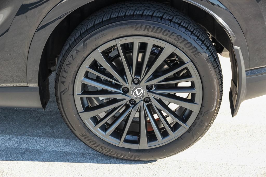 Certified 2025 Lexus RX 350h AWD/4WD image 12