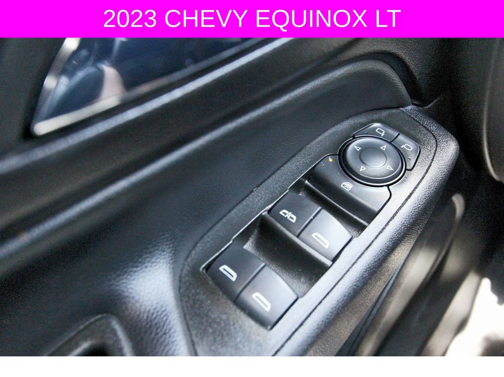Used 2023 Chevrolet Equinox LT image 22