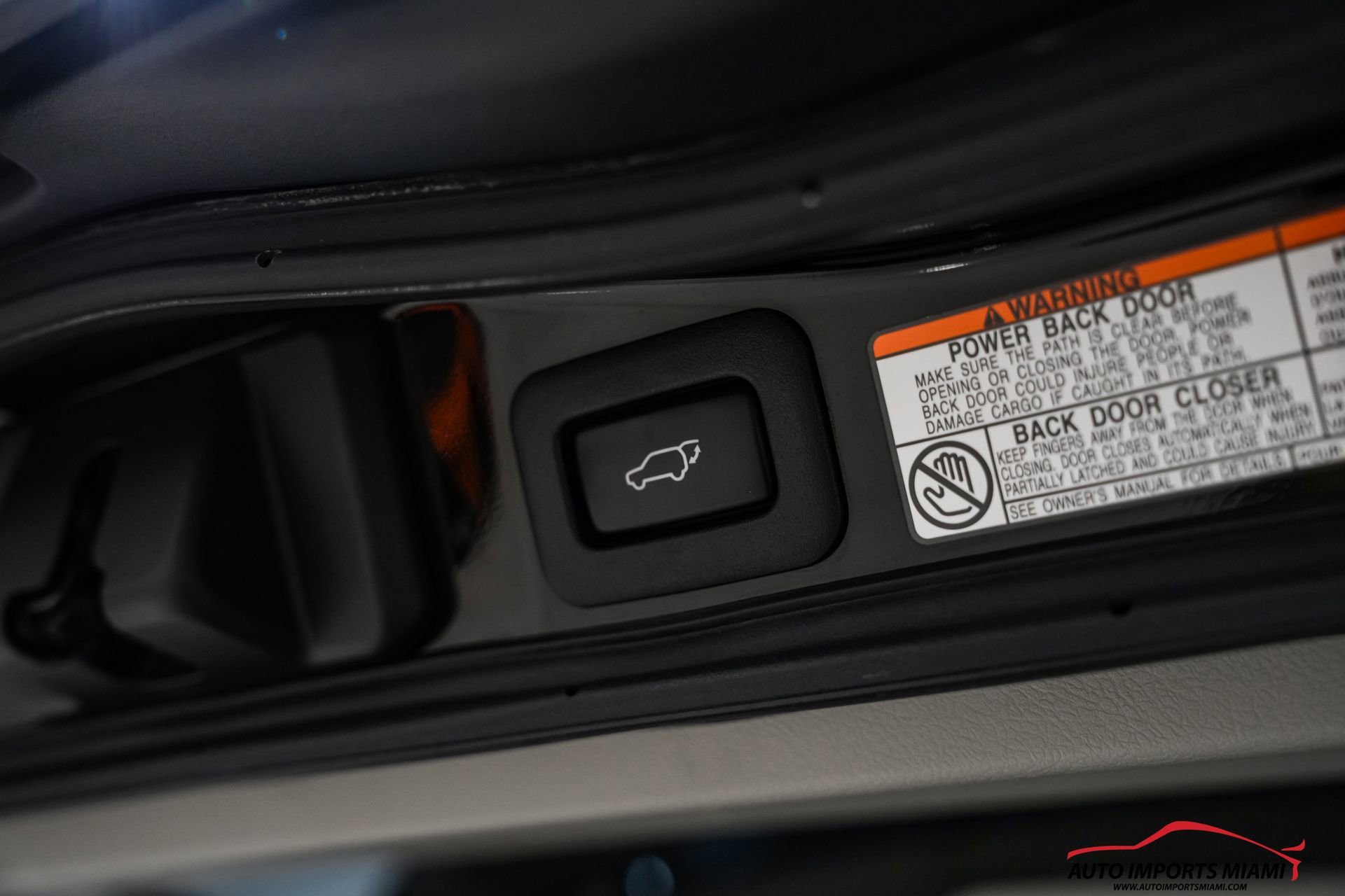 Used 2021 Lexus LX 570 4WD w/ Luxury Package image 71