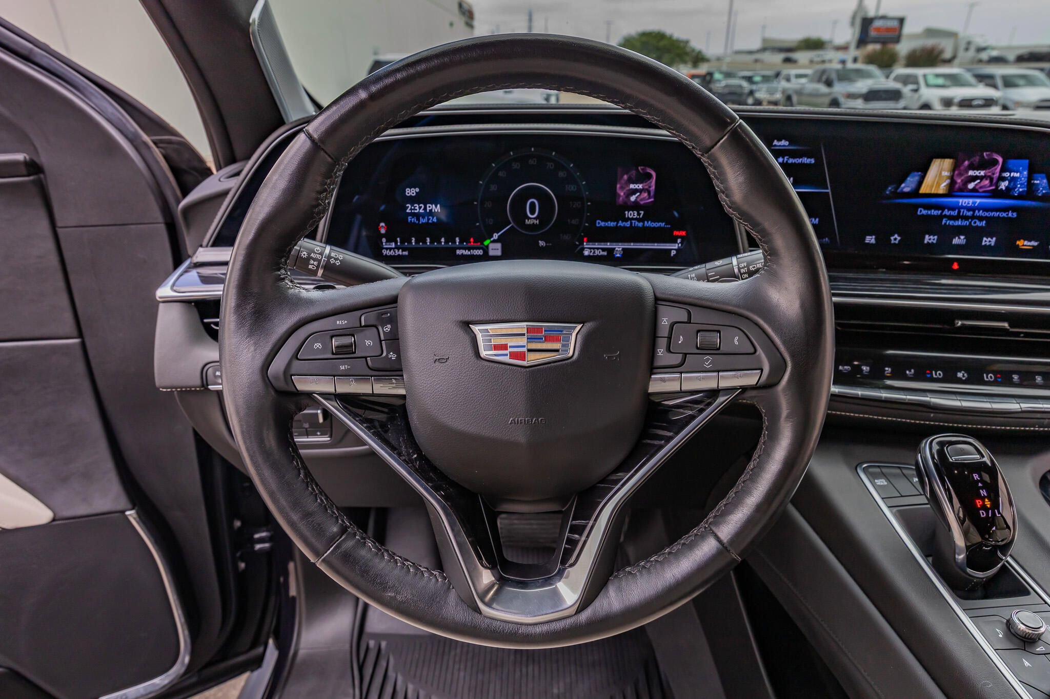 Used 2022 Cadillac Escalade Sport w/ Touring Package AWD/4WD image 15