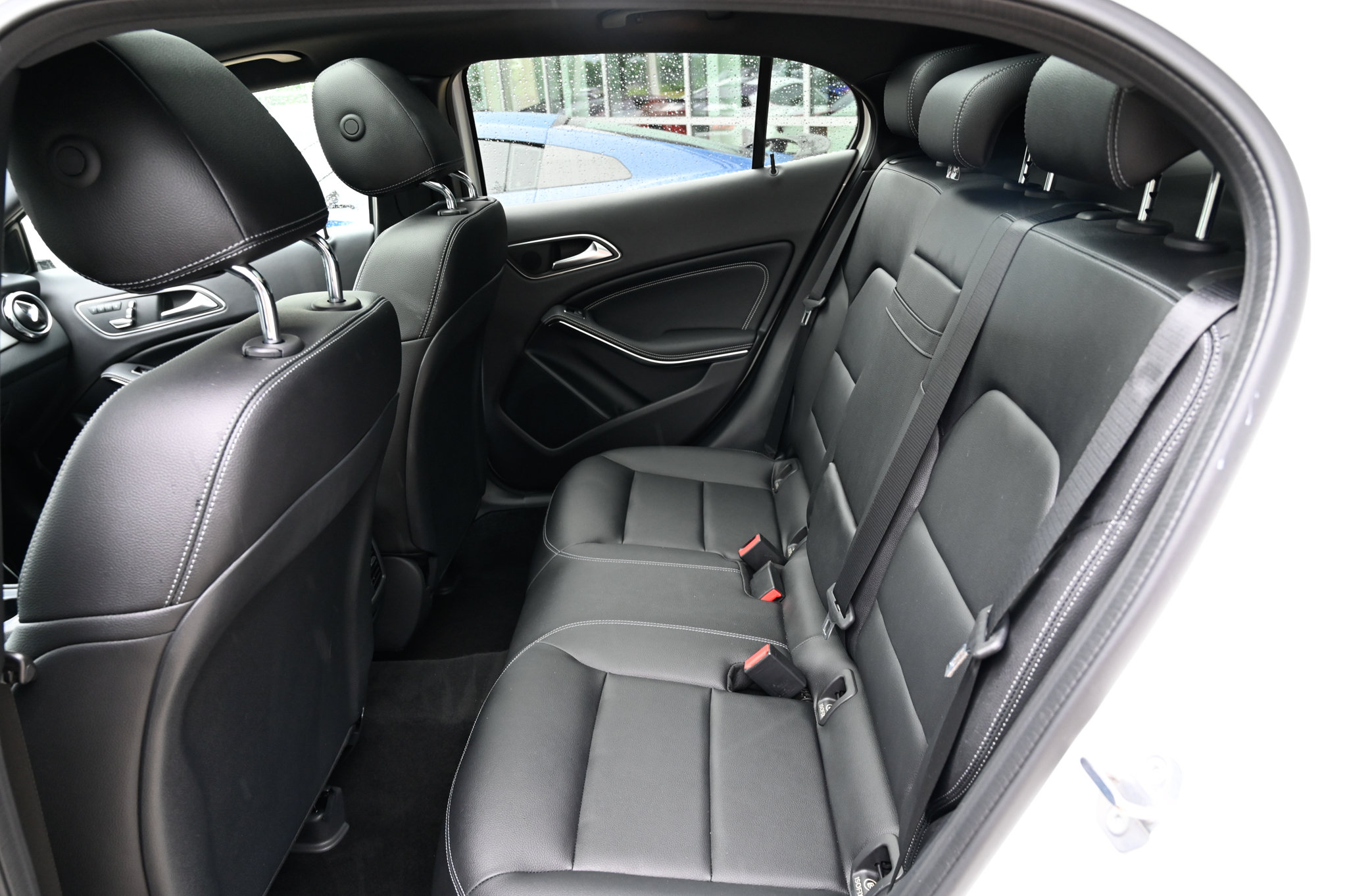 Used 2019 Mercedes-Benz GLA 250 4MATIC image 37