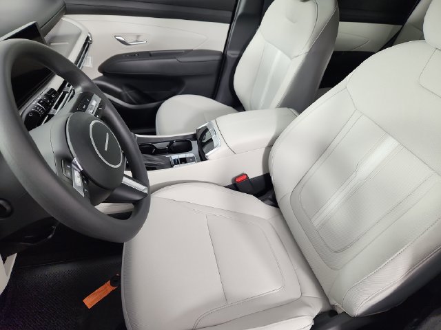 New 2026 Hyundai Tucson SEL Plus AWD/4WD image 13