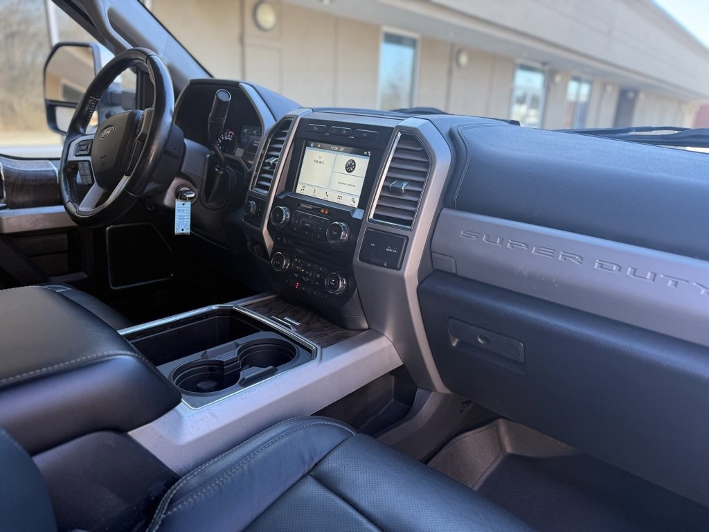 Used 2017 Ford F250 Lariat w/ Lariat Value Package image 22