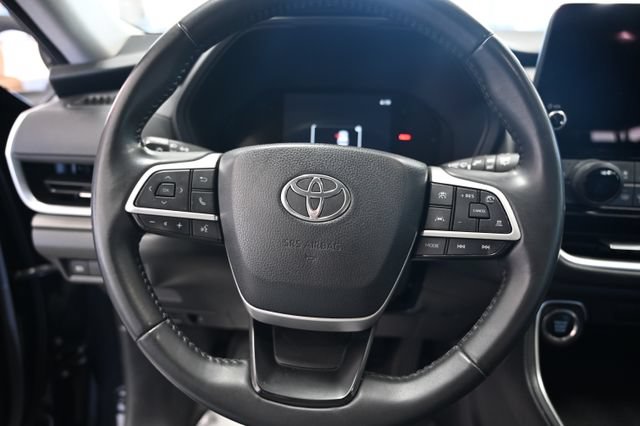 Used 2024 Toyota Grand Highlander AWD image 22