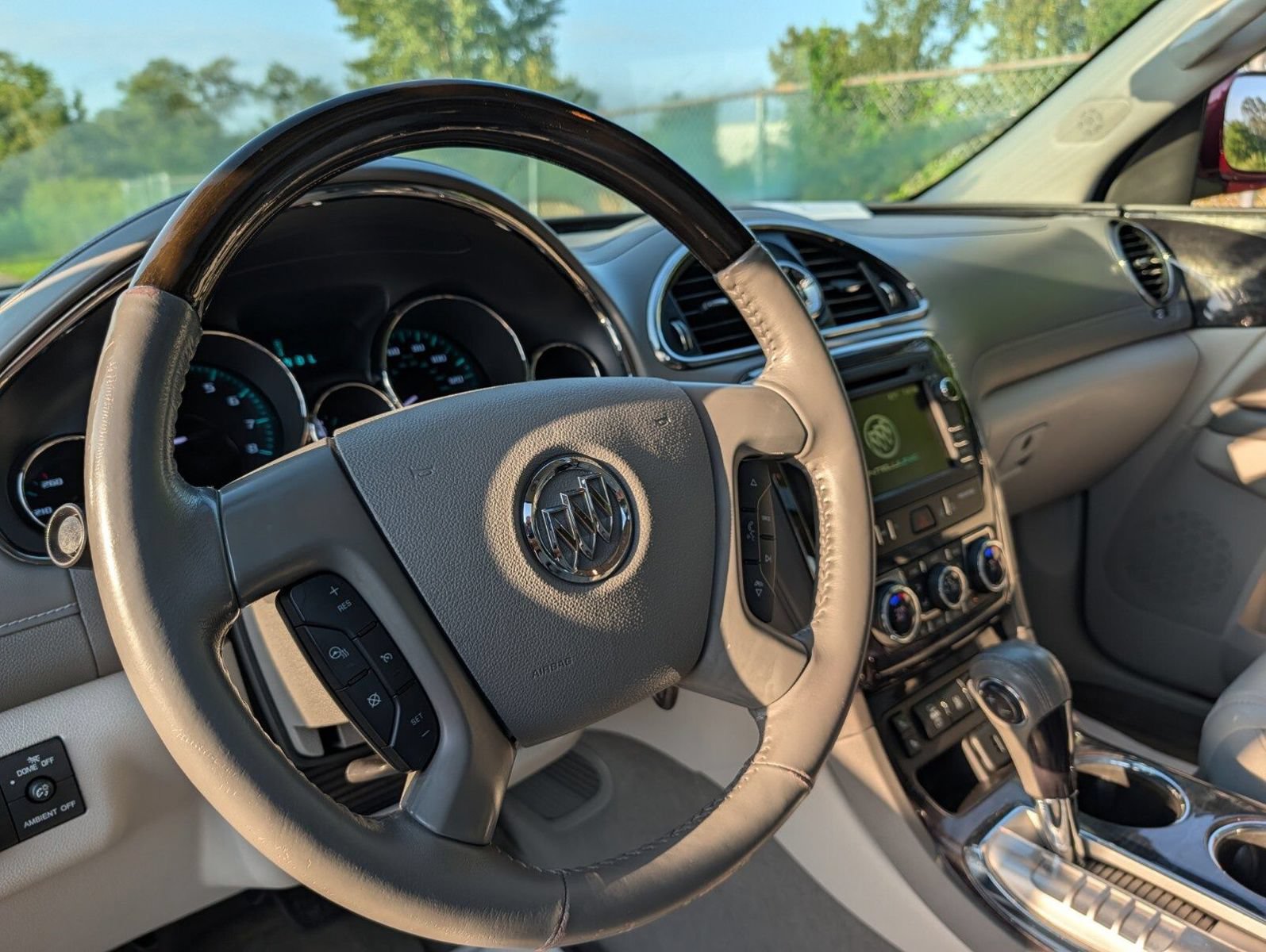 Used 2016 Buick Enclave Leather FWD image 25