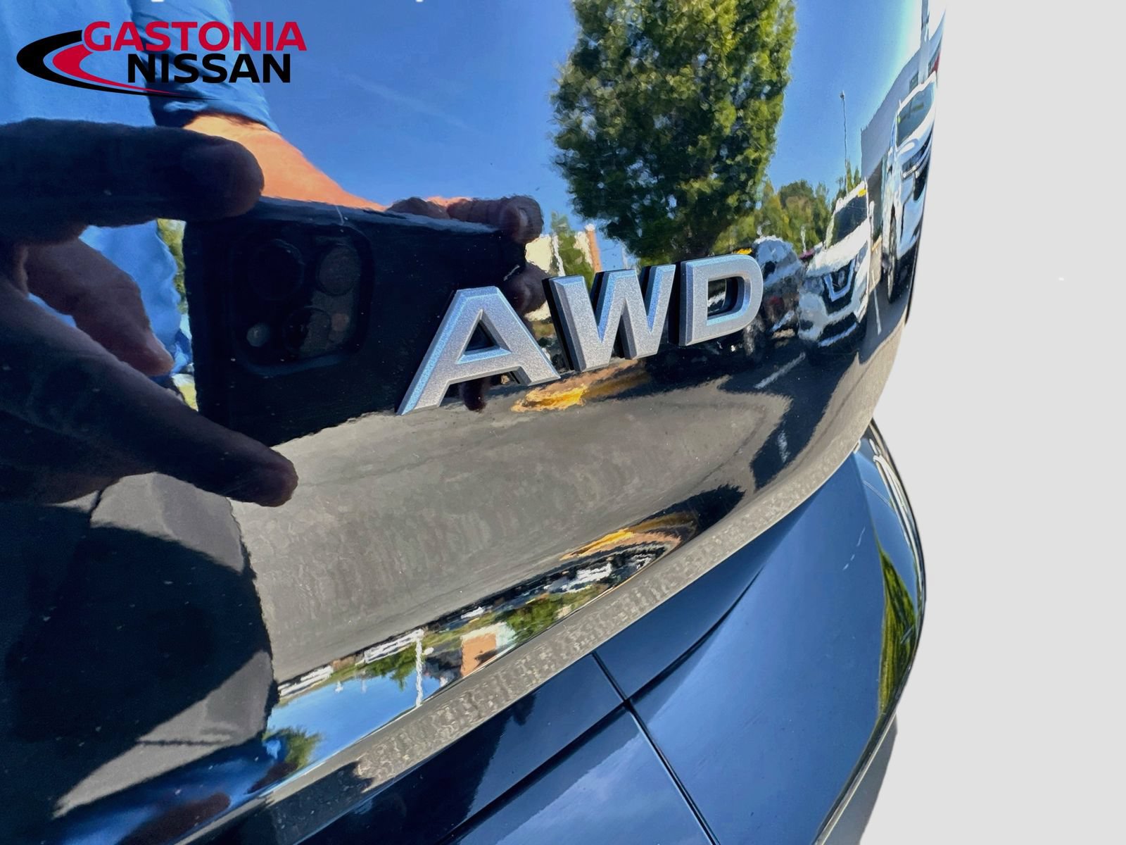 Used 2025 Nissan Rogue SV AWD/4WD image 41