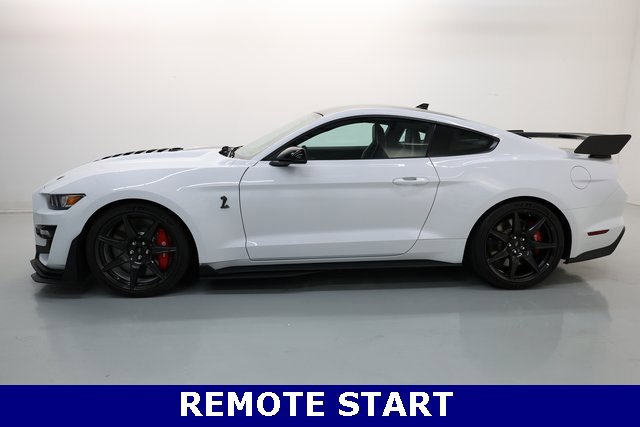 Used 2021 Ford Mustang Shelby GT500 w/ Carbon Fiber Track Pack image 23