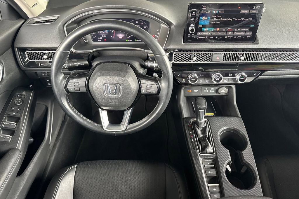 Used 2022 Honda Civic Touring image 13