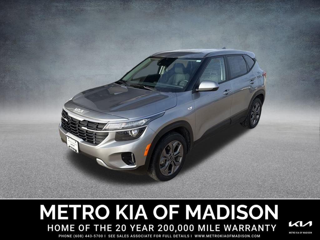 Used 2025 Kia Seltos LX image 1