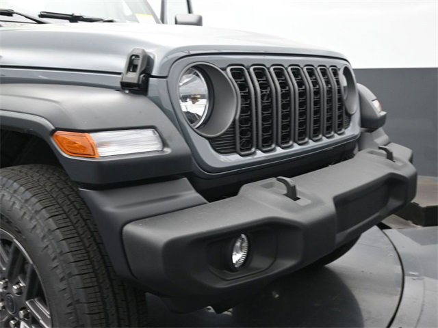 New 2026 Jeep Wrangler Sport S image 30