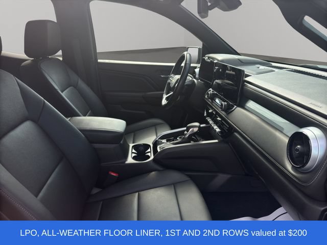 Used 2023 Chevrolet Colorado LT w/ LT Convenience Package III AWD/4WD image 18
