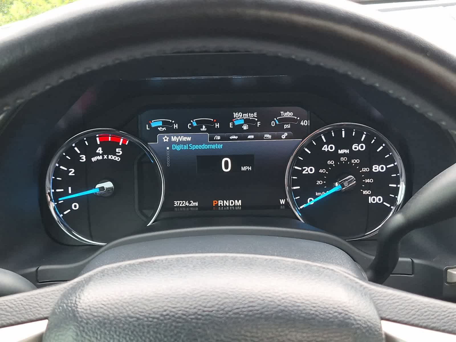 Used 2022 Ford F250 Lariat w/ Black Appearance Package AWD/4WD image 35