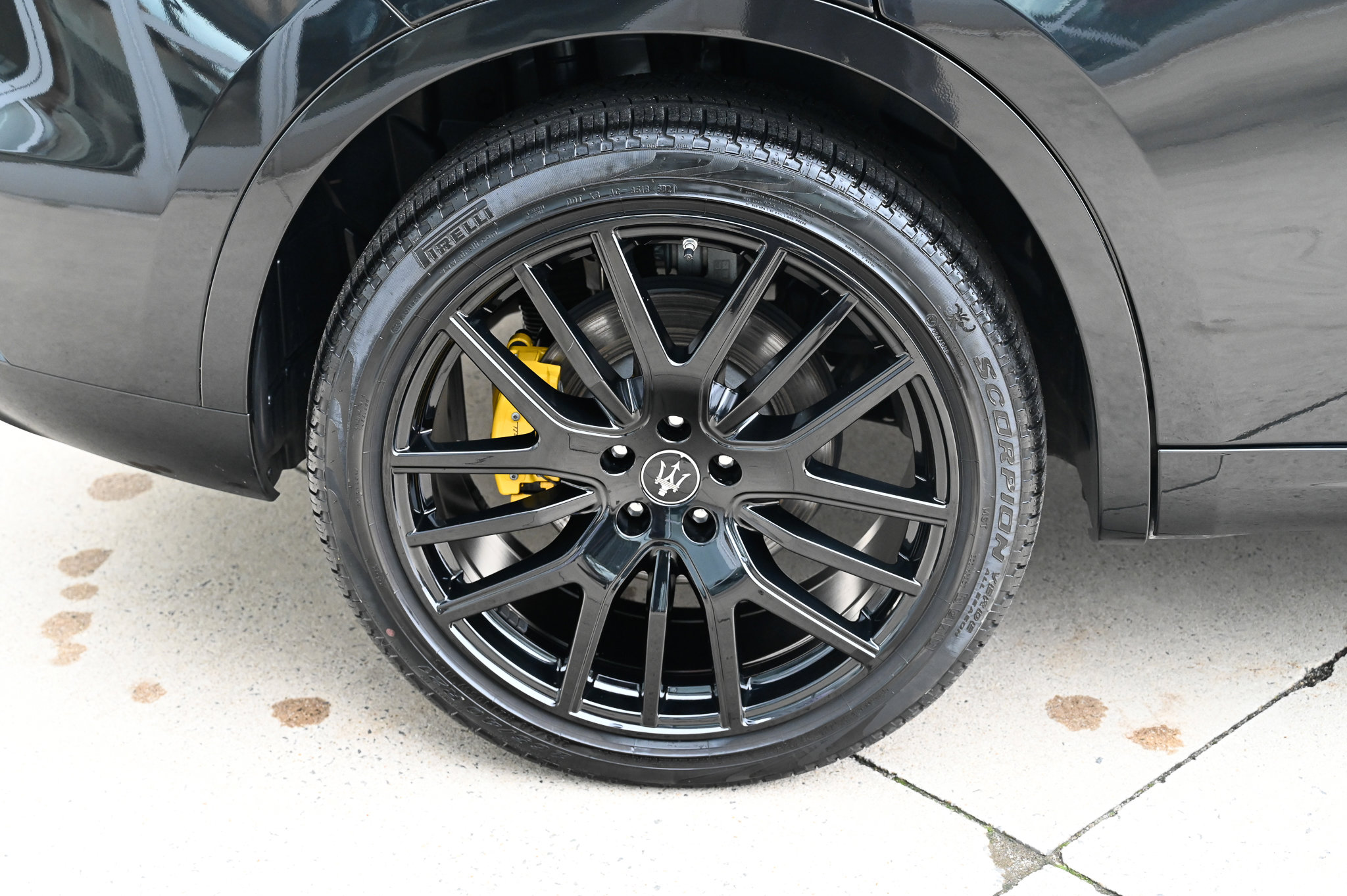 Certified 2022 Maserati Levante GT image 11