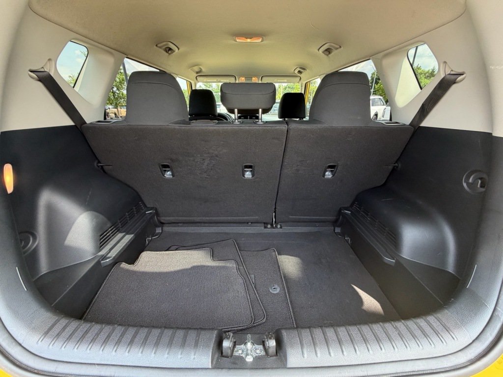 Used 2020 Kia Soul LX FWD image 5