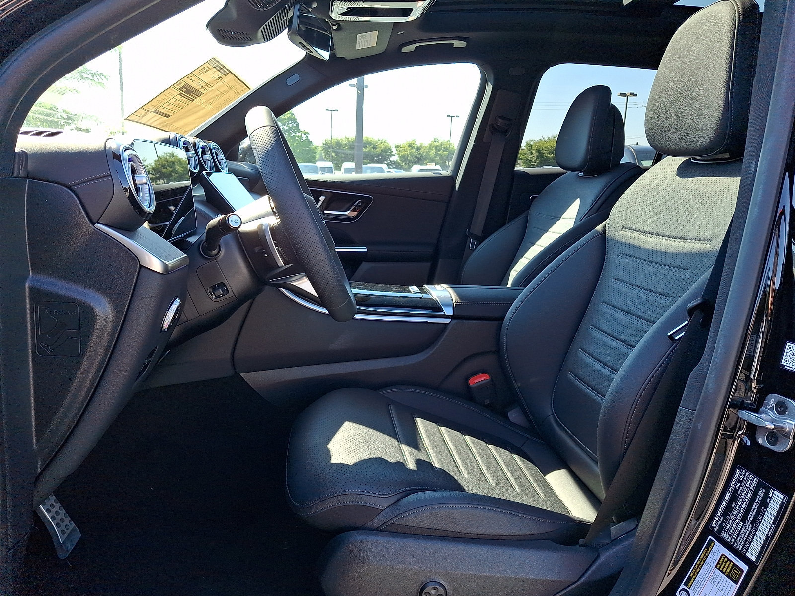 New 2026 Mercedes-Benz GLC 300 4MATIC image 9