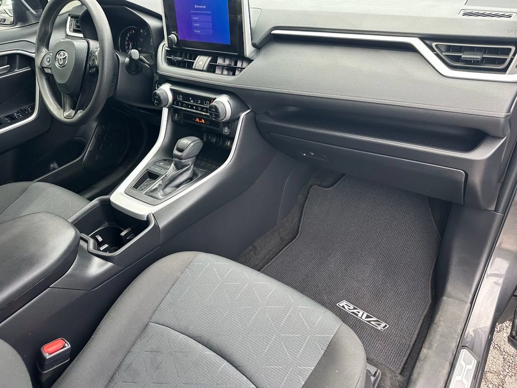 Used 2024 Toyota RAV4 XLE w/ Convenience Package FWD image 28