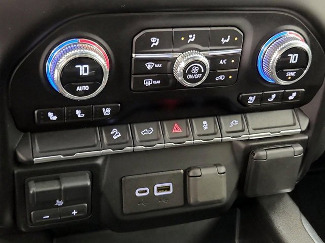 Used 2021 GMC Sierra 2500 AT4 w/ AT4 Premium Plus Package image 5