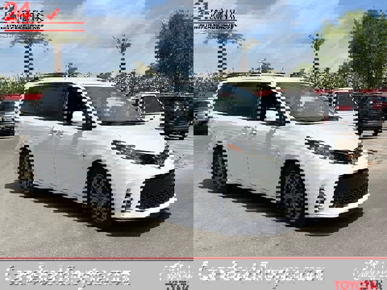 Used 2018 Toyota Sienna SE w/ Carpet Mat Package image 1