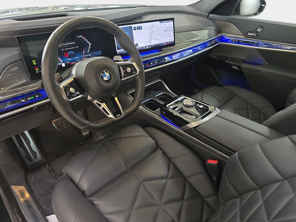 Used 2024 BMW 740i w/ Premium Package 2 RWD image 16