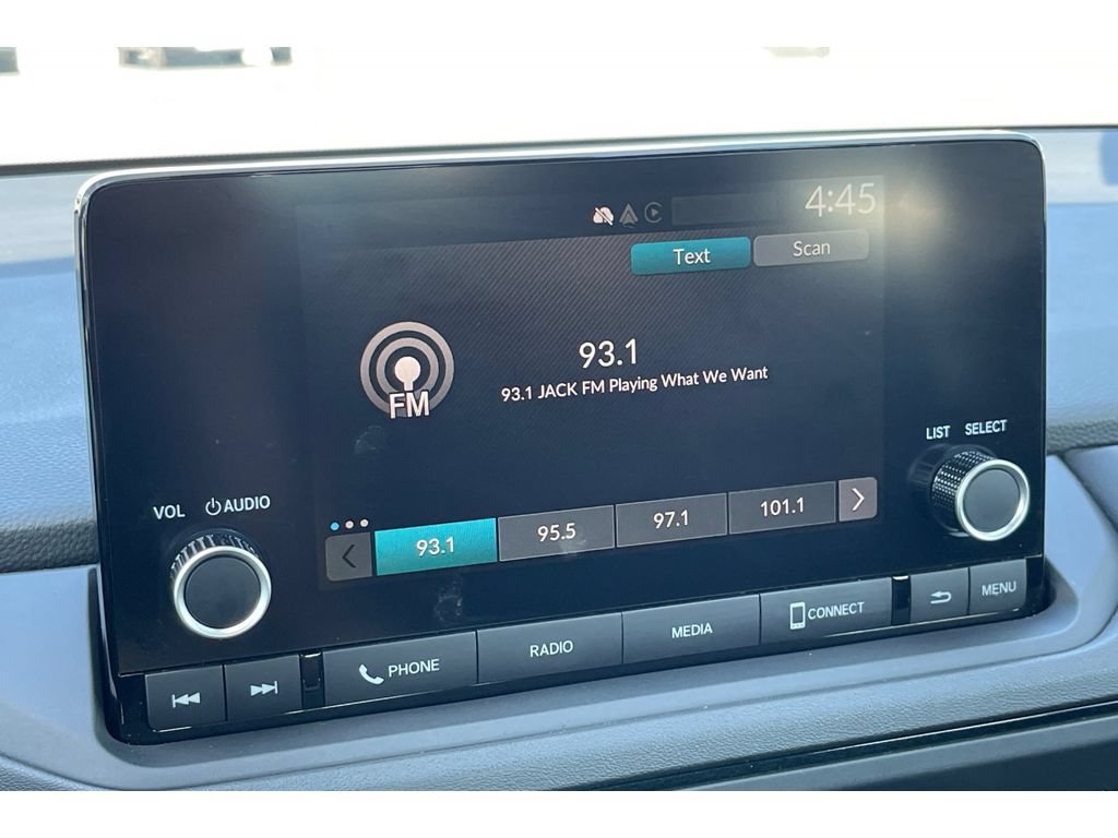 Certified 2023 Honda Accord EX image 24