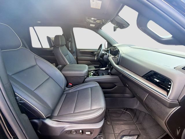 Used 2026 Chevrolet Tahoe Premier RWD image 16